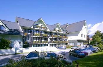 Отель Kompas в Альпийские озера - Словения