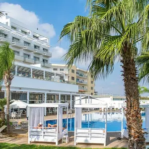 отель Atlantica Sea Breeze