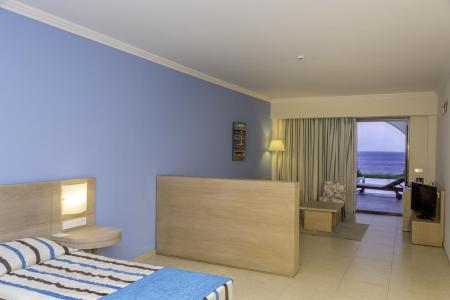 Kresten Royal Euphoria Resort