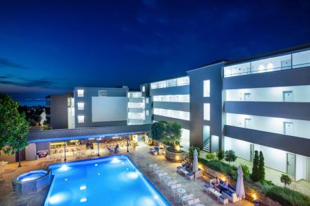 Отель Kriopigi Hotel в Халкидики-Кассандра - Греция