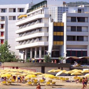 отель Kriti Beach Hotel