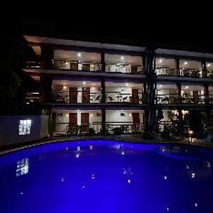 отель Rufana Suites