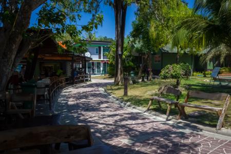 Отель Phi Phi Andaman Beach Resort в Пхи-Пхи - Таиланд