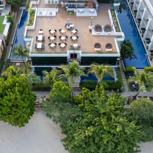 отель La Flora Resort Patong