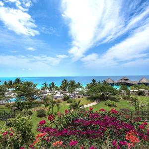 отель Riu La Gemma dell`Est