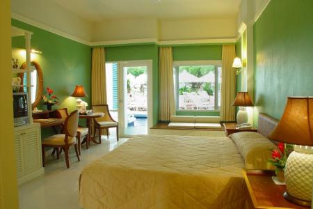 Отель Andaman Seaview Hotel в пляж Карон - Таиланд