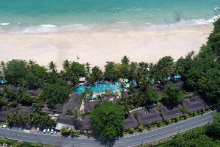 Отель Andaman White Beach Resort в пляж Най Тхон - Таиланд