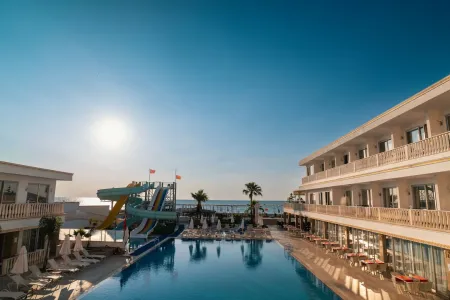 Отель SL La Perla Hotel Kemer в Бельдиби - Турция