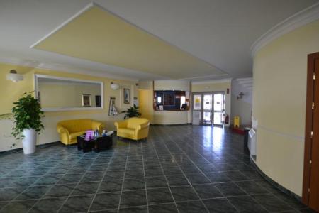 Отель Grand Hotel La Playa в Ривьера ди Улиссе - Италия