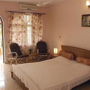 La Vaiencia Beach Resort