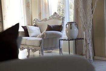 Отель La Villa Cannes Croisette в Канны - Франция