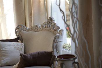 Отель La Villa Cannes Croisette в Канны - Франция