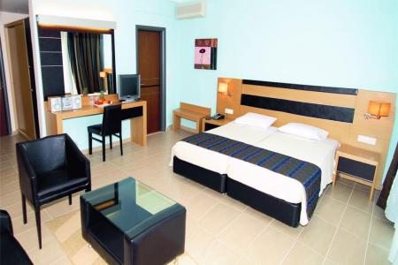 Отель Lagomandra Beach Hotel & Suites в Халкидики-Ситония - Греция