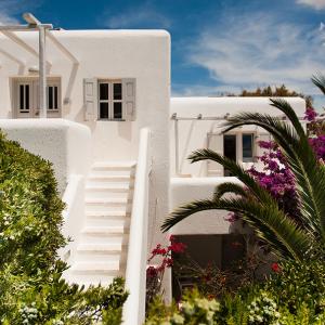 отель Andronikos Hotel