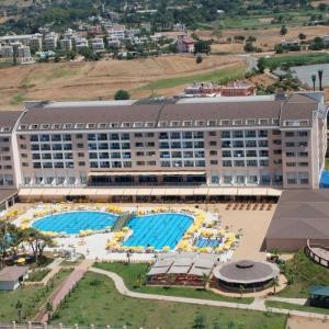 отель Casa Fora Beach Resort