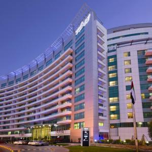 отель Time Oak Hotel & Suites