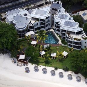 отель Le Cardinal Exclusive Resort