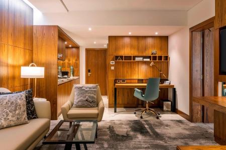 Отель Le Meridien Dubai Hotel & Conference Centre в Дейра - ОАЭ