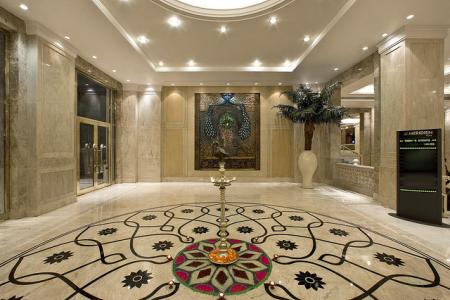 Sheraton Grand Pune Bund Garden Hotel