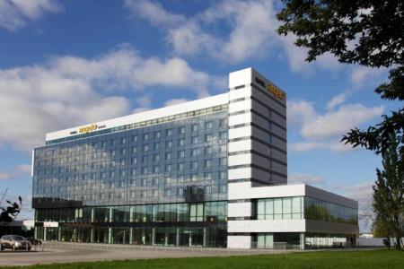 Отель AZIMUT Сити Отель Аэропорт Екатеринбург в Екатеринбург - Россия