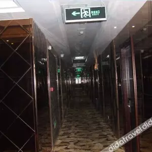 отель Liquan Business Hotel