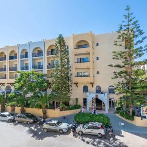 отель Lefkoniko Bay