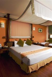 Legend International Water Homes