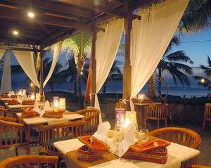 отель Legian Beach