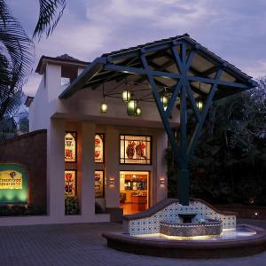 отель Lemon Tree Amarante Beach Resort