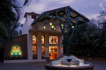 Отель Lemon Tree Amarante Beach Resort в Кандолим - Индия