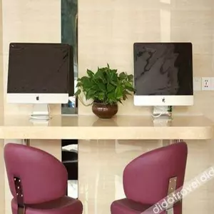 отель Liyue Hotel (Beijing Universal Resort, Jiukeshu Metro Station)