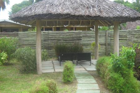 Отель Les Lauriers Eco Hotel & Restaurant в о. Праслин - Сейшелы