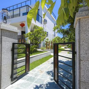 отель West Island Yard Boutique Hotel (Sanya West Island Scenic Area)