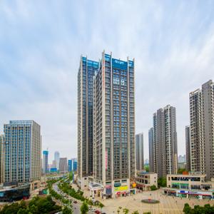 отель Vienna International Hotel (Wuhan Polar Ocean World TaziLake Metro Station)