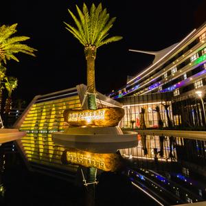 отель Shanghai Haichang Ocean Park Theme Resort Hotel