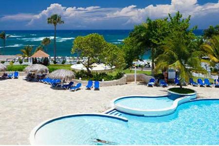 Lifestyle Tropical Beach Resort & Spa