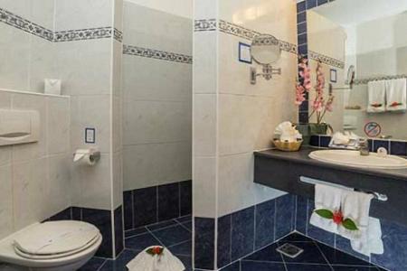 Lifestyle Tropical Beach Resort & Spa