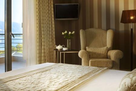 Limneon Resort & Spa