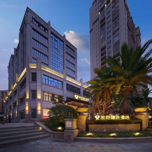 отель Golden Claw Hotel