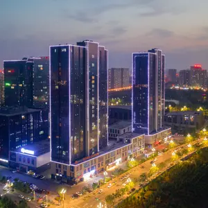 отель Borrman Hotel (Jining Rencheng District Government Sino-German Square)