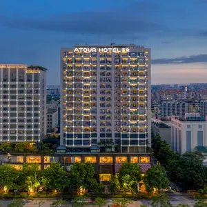 отель Guangzhou Huadu Financial Center Atour Hotel