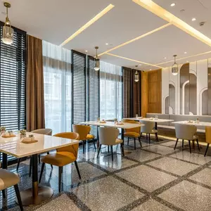 отель Waiting Century Hotel (Wujiaochang Yingao West Road Subway Station Branch)