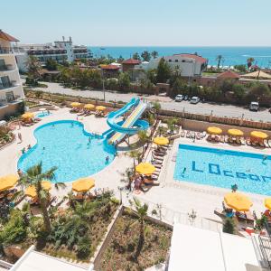 отель L'Oceanica Beach Resort Hotel