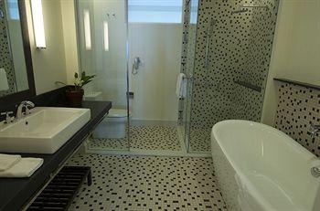 Lone Pine, Penang, A Tribute Portfolio Resort