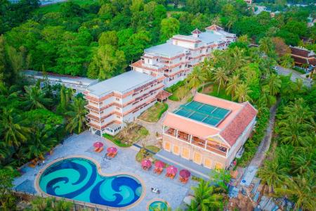 Отель World Hotels Long Beach Resort Phu Quoc в Фукуок - Вьетнам