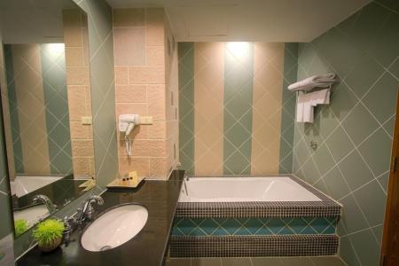 Отель Long Beach Garden Hotel & Spa в Наклуа - Таиланд