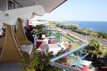 Отель On Hotel в Лара - Турция