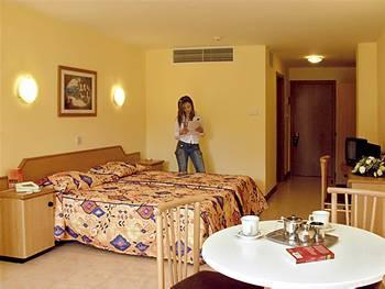 Luna Holiday Complex