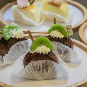 отель Atour Hotel Jiashan Dazhong Plaza Century Avenue