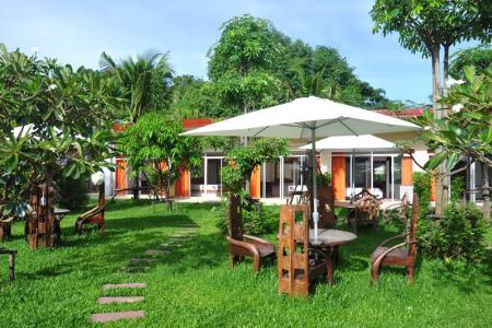 Отель Phuket Sea Resort в Районг - Таиланд